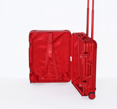 リモワ シュプリーム コピー トパーズ 4輪 45L マルチホイール IATA RIMOWA スーパーコピー レッド 8041201