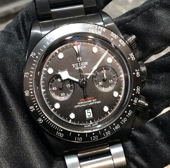 チューダー スーパーコピー ブラックベイ クロノダーク 79360DK