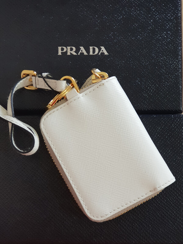 プラダスーパーコピー レザーコインケース♪キーホルダー・チャーム♪ホワイト 1TL085