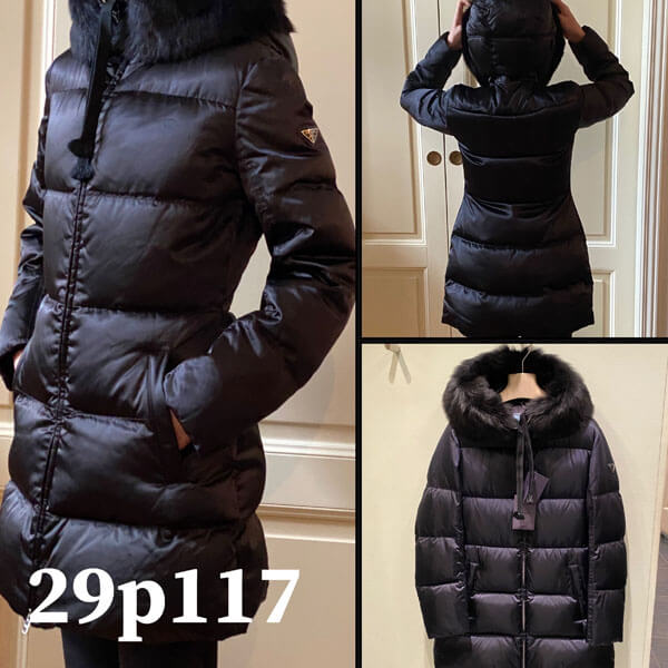 【選べるお色】プラダ偽物ファーフード付 ダウンコート♪シープスキンファー29P117