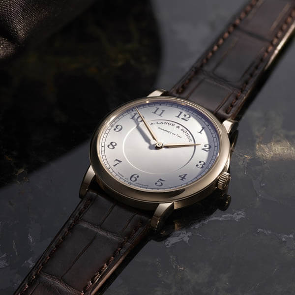 2020年 A.ランゲ&ゾーネ新作 1815 フラッハ・ハニーゴールド “F. A.ランゲへのオマージュ” 239.050