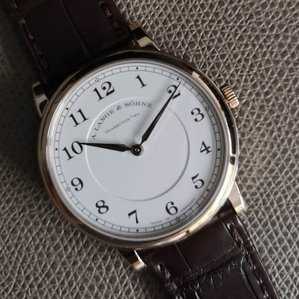 2020年 A.ランゲ&ゾーネ新作 1815 フラッハ・ハニーゴールド “F. A.ランゲへのオマージュ” 239.050