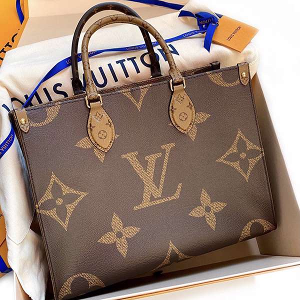 働く女性にぴったり♡ルイヴィトン オンザゴー MM リバース トートバッグ 偽物 M45321