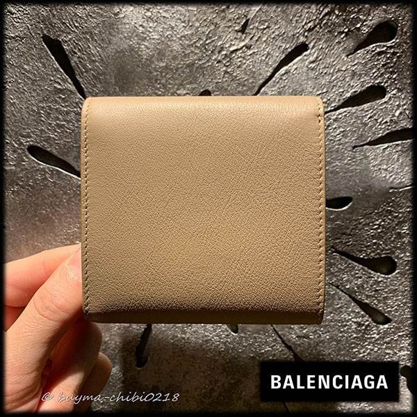 新作サイズ!バレンシアガ ペーパー ミニ 財布 コピー 21061039