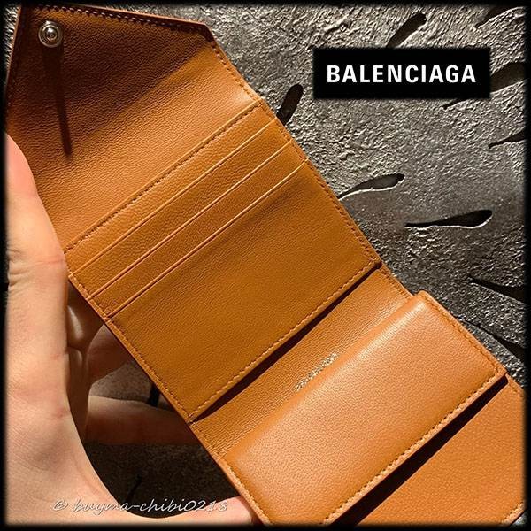 新作サイズ!バレンシアガ ペーパー ミニ 財布 コピー 21061039