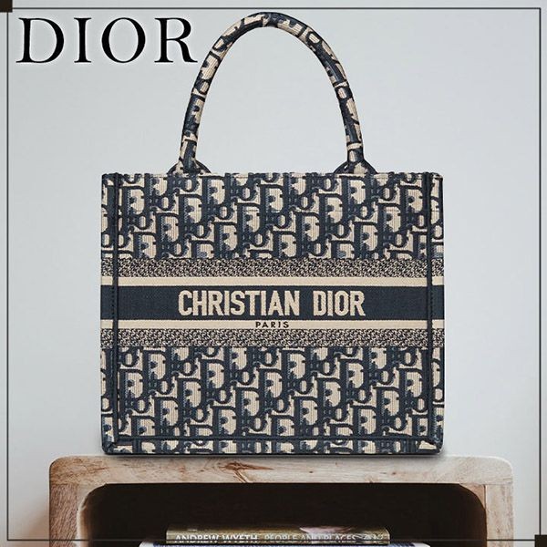 ブックトート 偽物