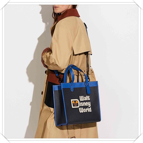 売り切れ頻発!コーチ ディズニー フィールド トート ウィズ ウォルト偽物 C8551