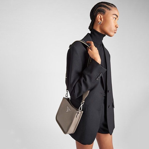 【プラダ】☆大人気☆レザーミニショルダーバッグ コピー 22061701