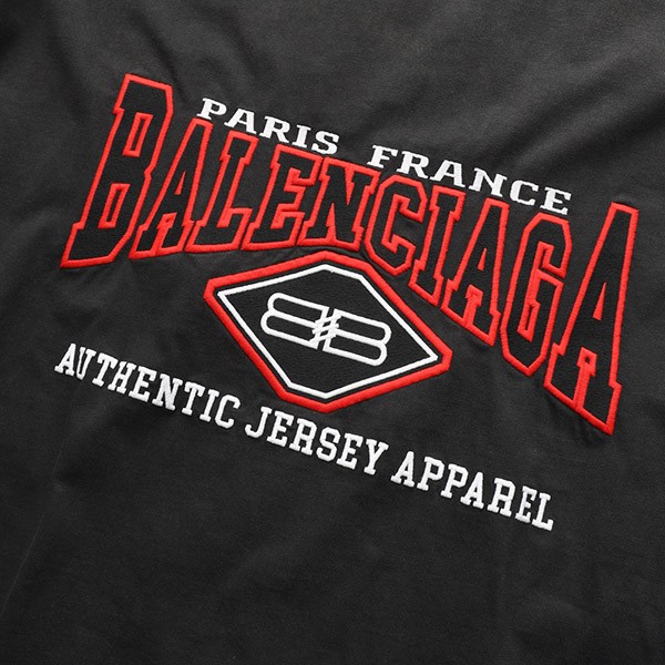 【セールで奇跡の入荷!】バレンシアガ ロゴTシャツ コピー♦おすすめ!