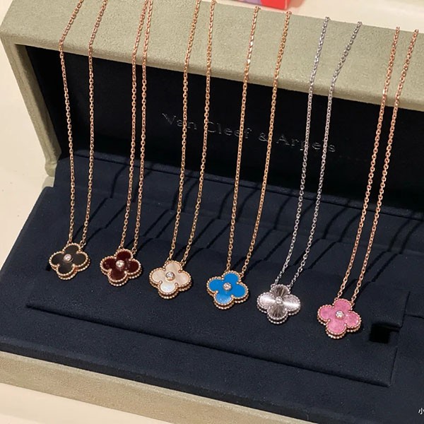 #ヴァンクリーフ ホリデー