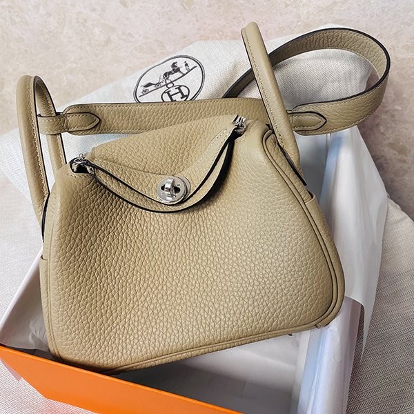 数量限定版《エルメス》ミニリンディトレンチ 偽物 Lindy Mini Trench j22123014