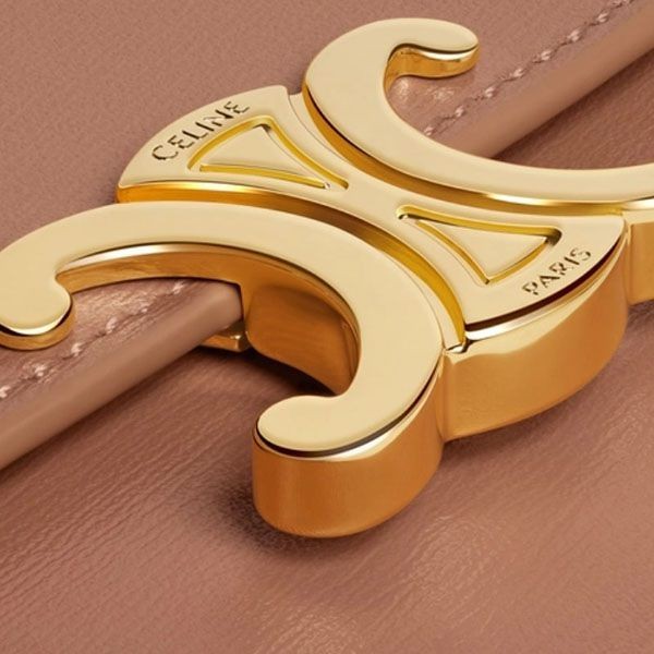 目玉商品!セリーヌ トリオンフ・ウォレット♪アイスブル コピー10D783DPV