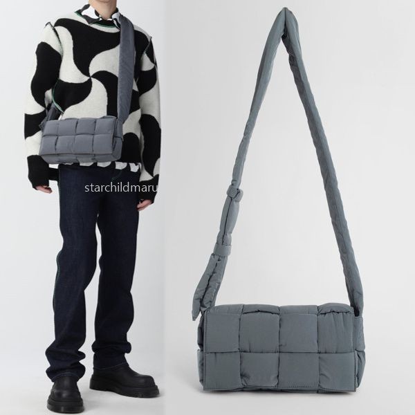 大人お洒落ボッテガヴェネタ コピー CASSET パデッド テック カセット