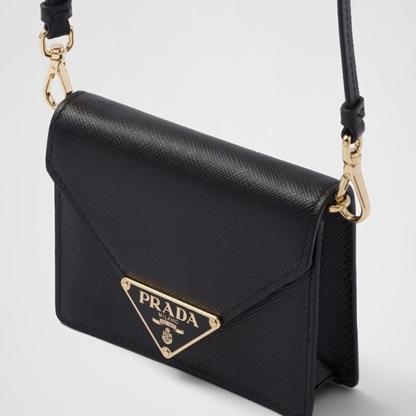 【VIPセールで入荷!】プラダ サフィアーノ コピーショルダーストラップ付カードケース