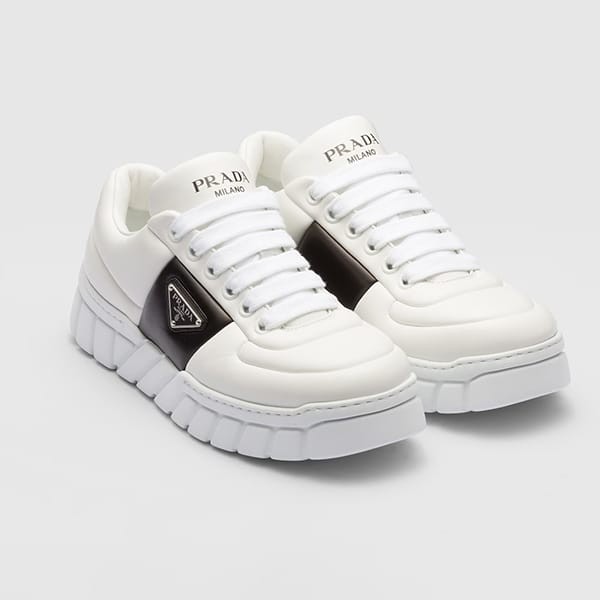 プラダ パデッドナッパレザー スニーカー コピー 3色 2EE386_2DL8_F0964
