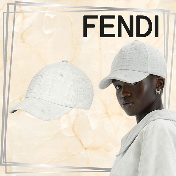 ☆超人気☆フェンディ by Marc Jacobs ベースボール キャップ 偽物 ホワイトデニム FXQ944AOIJF1M5H