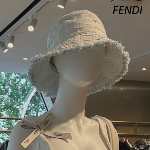 激安フェンディ x Marc Jacobs ハット デニム ロゴ バケットハット 偽物 FXQ977AOIJF1M5H