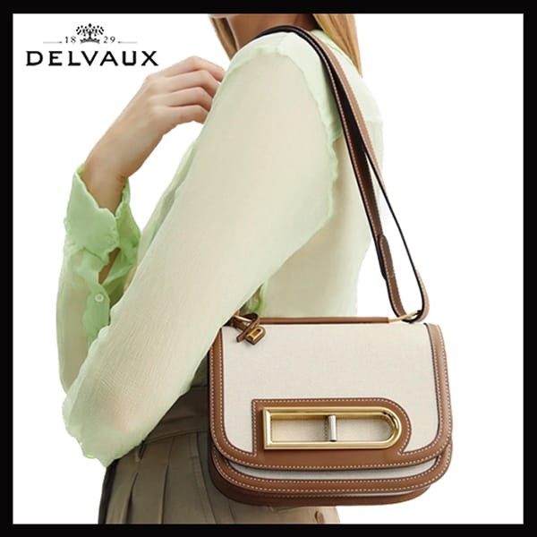 定番デルヴォー コピー Lingotin Canvas ショルダーバッグ AA0574BNQ0AUADG