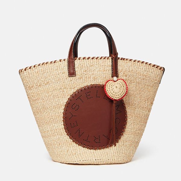 入手困難ステラ マッカートニー かごバッグ 偽物★ロゴ ラフィア ミディアムバスケットバッグ