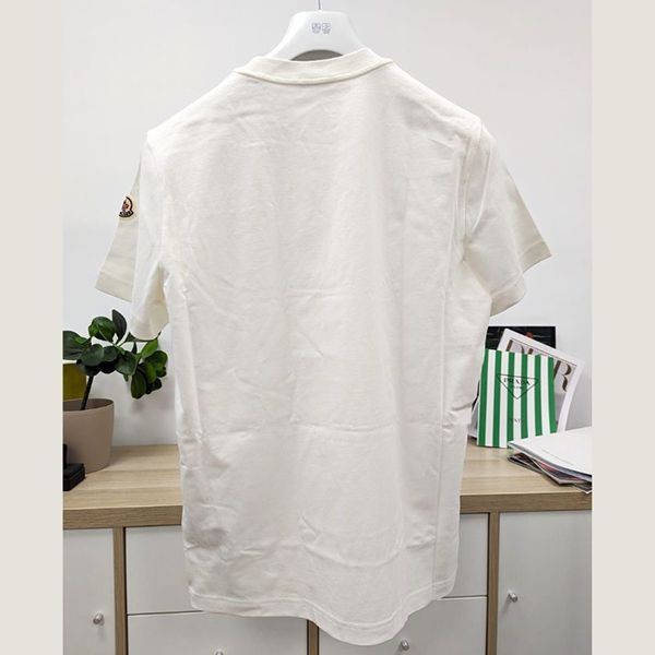 【モンクレール★23/24AW】Tシャツ 偽物 I20918C000048390T999