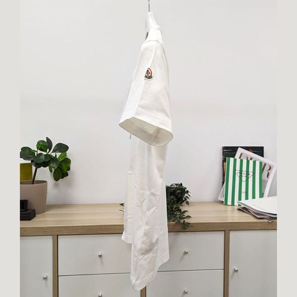 【モンクレール★23/24AW】Tシャツ 偽物 I20918C000048390T999