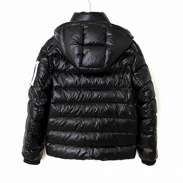 関税なしモンクレール Saulx ダウンジャケット 偽物 1A00007 5963V