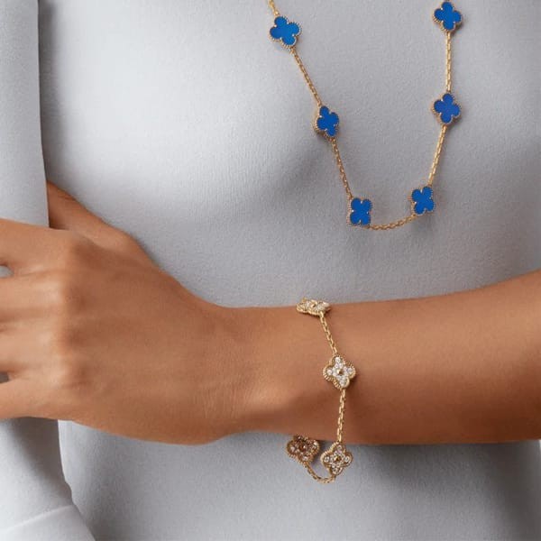 【手元に在庫有】ヴァンクリーフ&アーペル アルハンブラ ブレスレット コピー VCARA41400