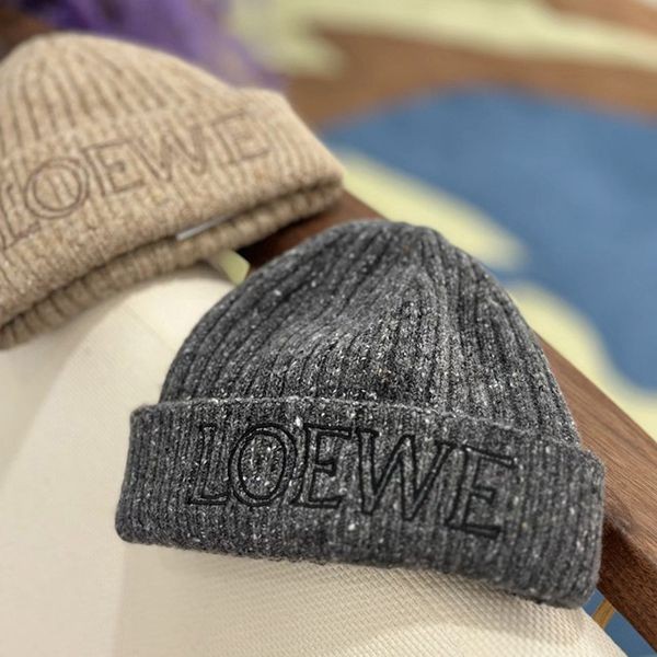 ロエベ ロゴ入りニット帽 コピー F811487X28
