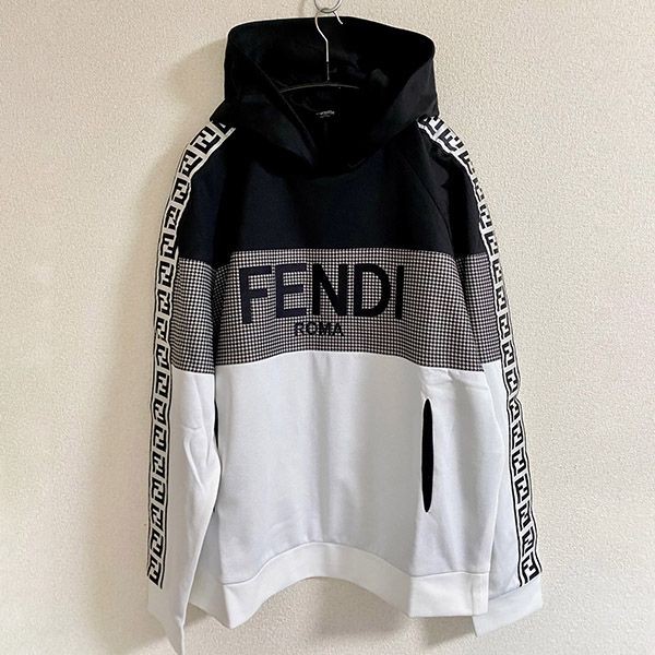 激安価格！フェンディ ロゴ ジャージ パーカー 偽物 FAF661AL48F0J8Z