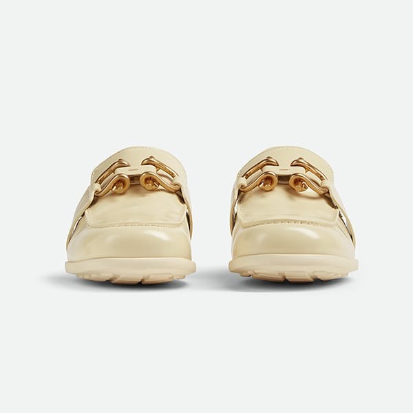 【手元に在庫有】ボッテガ ヴェネタ ムッシュ ローファー スーパーコピー 3色 708902V28R09311