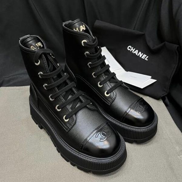セール新作《厚底》シャネル ショート ブーツ 偽物 cc11118