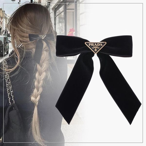セレクトのおしゃれ☆プラダ ベルベットリボン ヘアクリップ 偽物☆ロゴ付きp12221