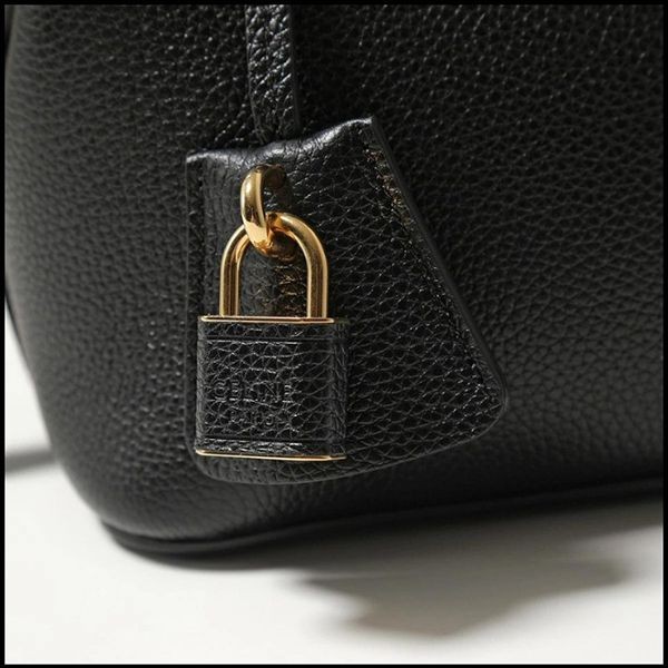 【セリーヌ】カバ・ドゥ・フランス 偽物レザー クロスボディバックcl02203