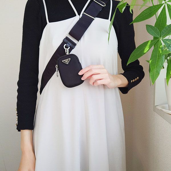 プラダ ショルダーバッグ 偽物 レディース 1BC151 RDJN F0002