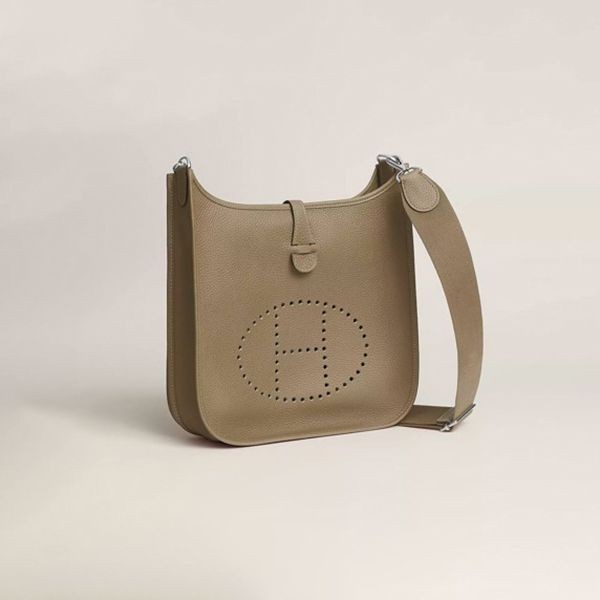 エレガント＆キュートエルメス ショルダーポシェットエヴリンIII 29 H056277CC3Y