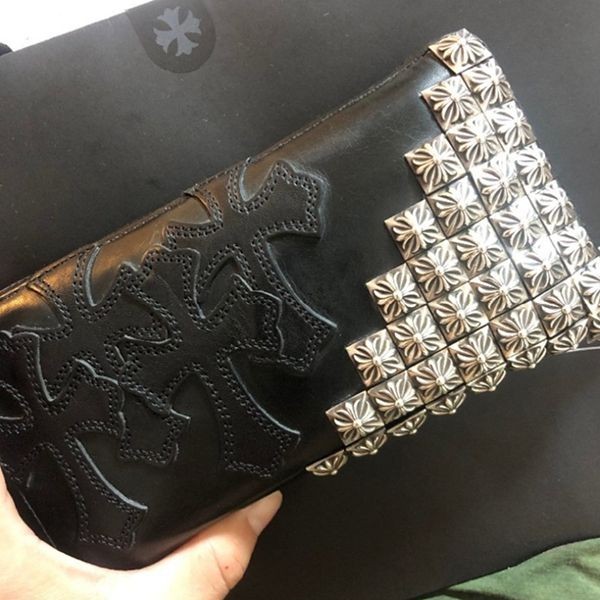 人気No1クロムハーツ ハーフピラミッド 長財布 偽物 ウォレットch030837