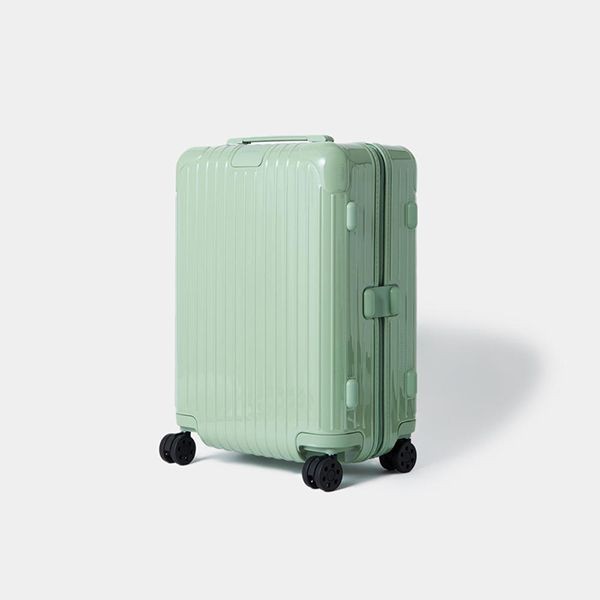 超希少！【リモワ】ESSENTIAL Cabin スーツケース 偽物rw04063