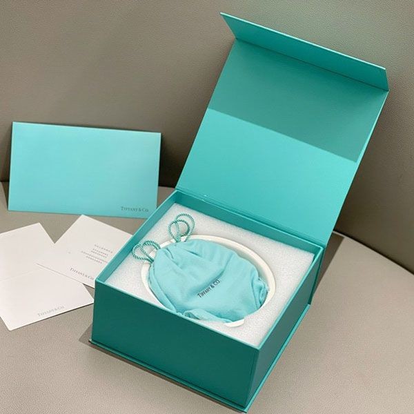 ティファニー 犬や猫 首輪 偽物 ペット カラー&リーシュ &ボウルセット 3個セット w24042901