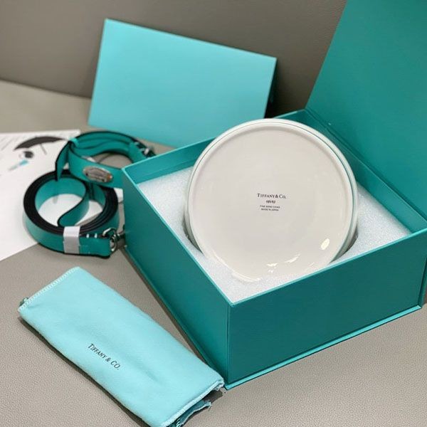 ティファニー 犬や猫 首輪 偽物 ペット カラー＆リーシュ ＆ボウルセット 3個セット w24042901