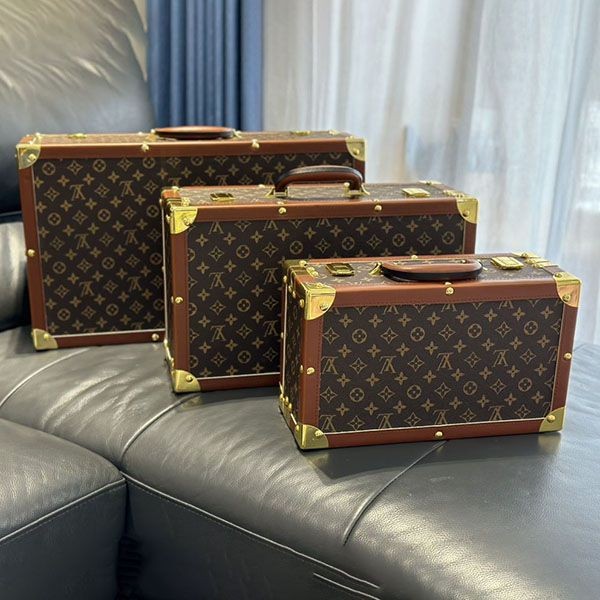 ヴィトン キャンバス トランクケース M21422