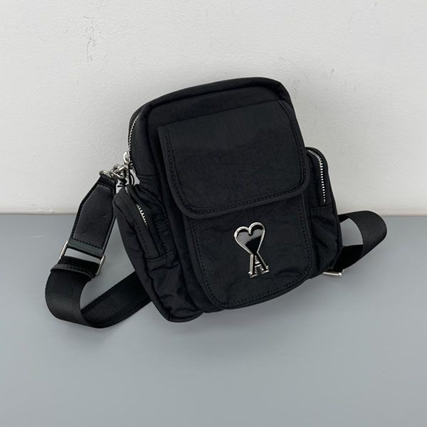 ami ADC ポケット バッグ コピー w24043025