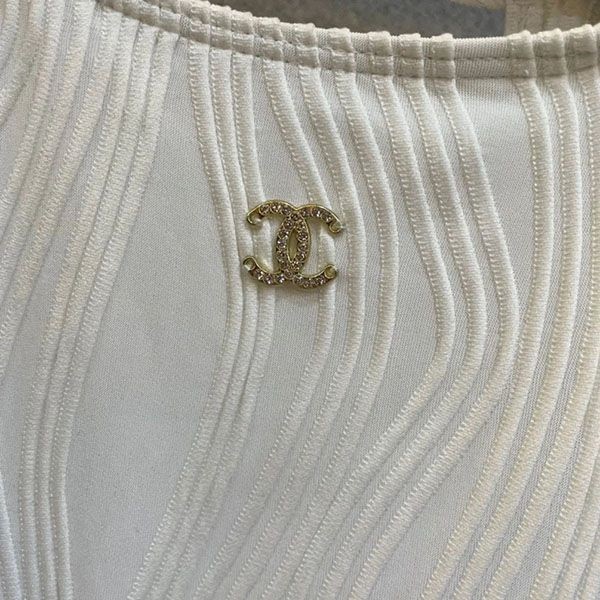 特別価格!シャネル ワンピース水着 偽物 w24042212