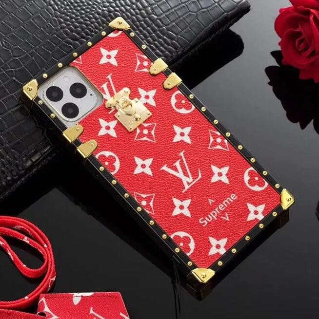 ルイヴィトン Supreme コピー アイトランク iphone15ケース レザーストラップ付き シュプリーム iphone14 pro/13ケース セレブ 激安 7色 24050802