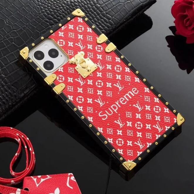 ルイヴィトン Supreme コピー アイトランク iphone15ケース レザーストラップ付き シュプリーム iphone14 pro/13ケース セレブ 激安 7色 24050802