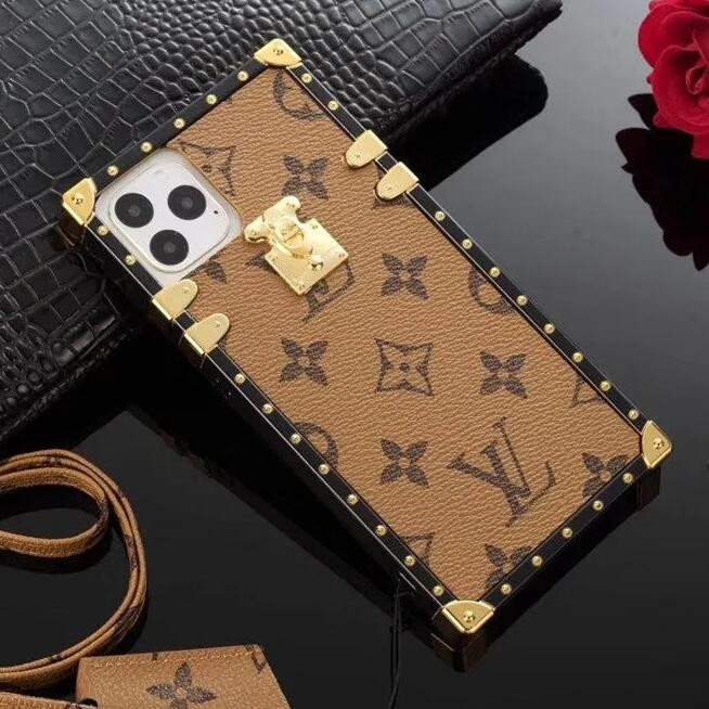 ルイヴィトン Supreme コピー アイトランク iphone15ケース レザーストラップ付き シュプリーム iphone14 pro/13ケース セレブ 激安 7色 24050802