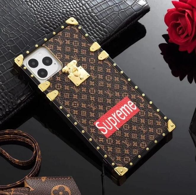 ルイヴィトン Supreme コピー アイトランク iphone15ケース レザーストラップ付き シュプリーム iphone14 pro/13ケース セレブ 激安 7色 24050802