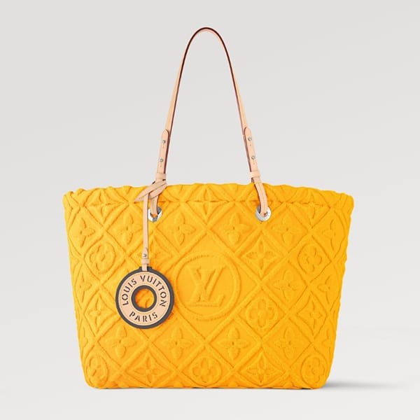 今注目アイテム!ルイヴィトン スーパーコピー バイザプール・トートバッグ 2色 M24726