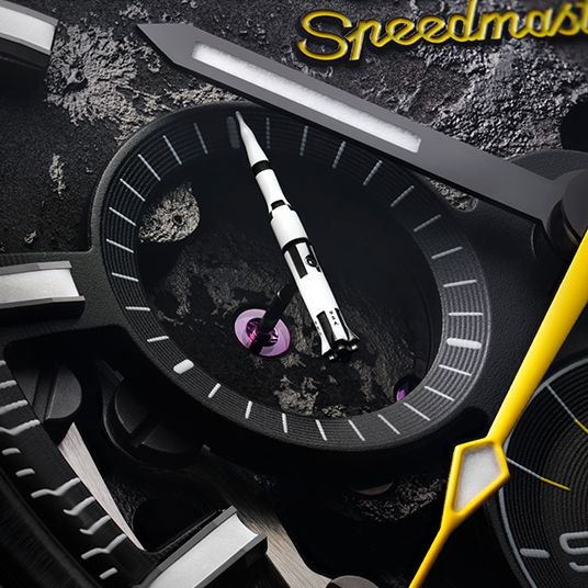 [通販]オメガ スピードマスター ダーク サイド オブ ザ ムーン 310.92.44.50.01.001