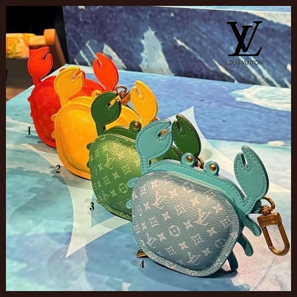 累積売上総額第１位！ルイヴィトン バッグチャーム 偽物 LV クラブ キーリング 4色 M01929