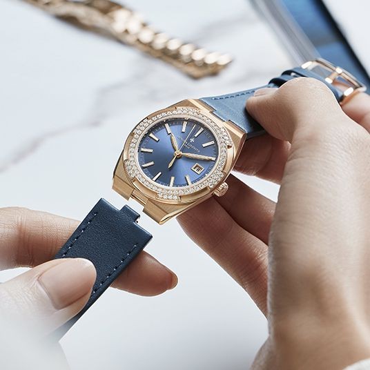 ヴァシュロン コンスタンタン オーヴァーシーズ・クォーツ H015